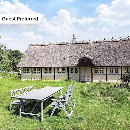 4 Person In Laeso-by Traum *